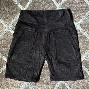 Aerie 7" Chill Pocket Camo-Print Bike Short, Black, Size S